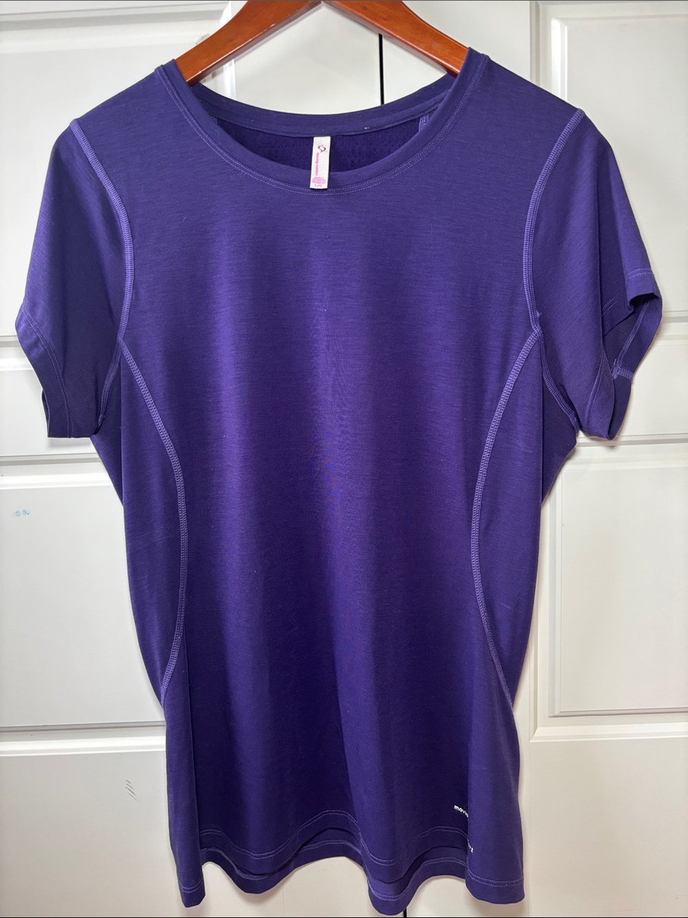 Moving Comfort by Brooks Purple Athletic T-size large
